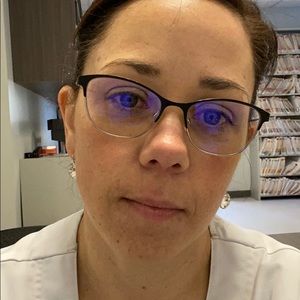 Meet your Posher, Pamela